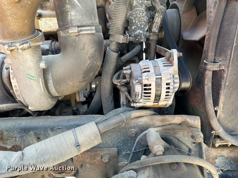 image for item EB2642 2004 Peterbilt 357 dump truck