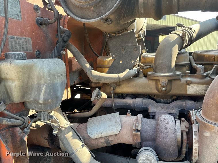 image for item EB2642 2004 Peterbilt 357 dump truck