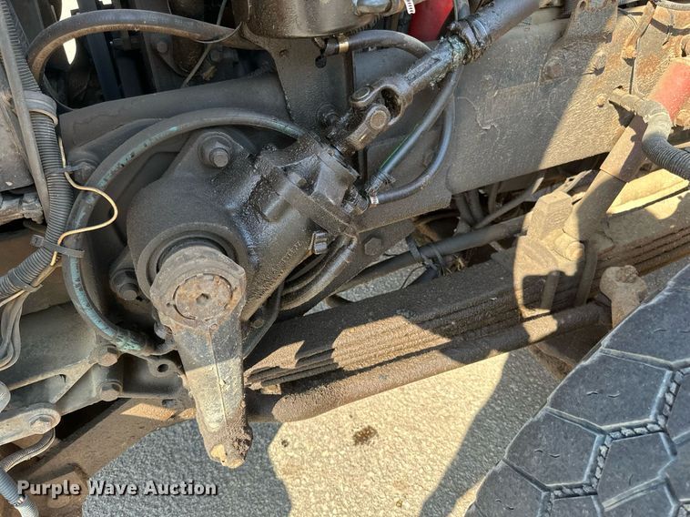 image for item EB2642 2004 Peterbilt 357 dump truck