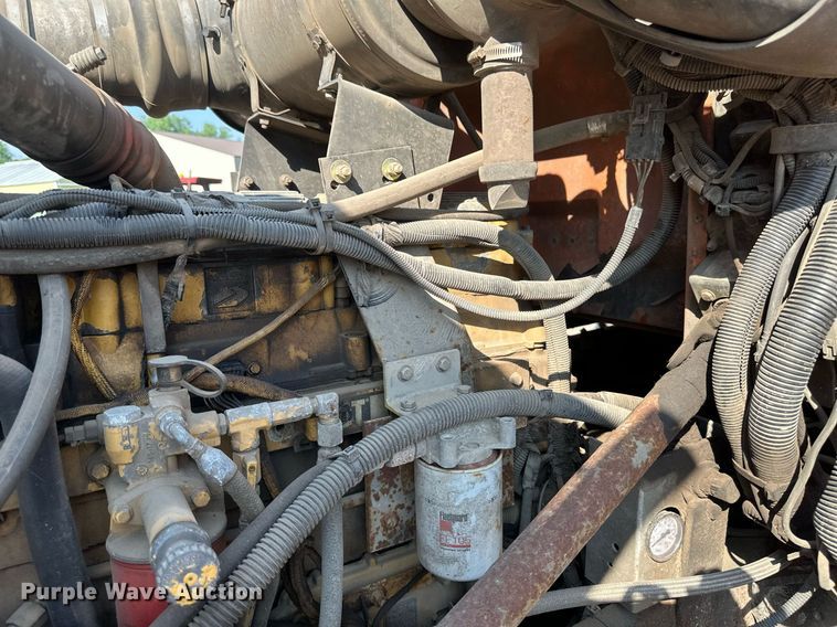 image for item EB2642 2004 Peterbilt 357 dump truck