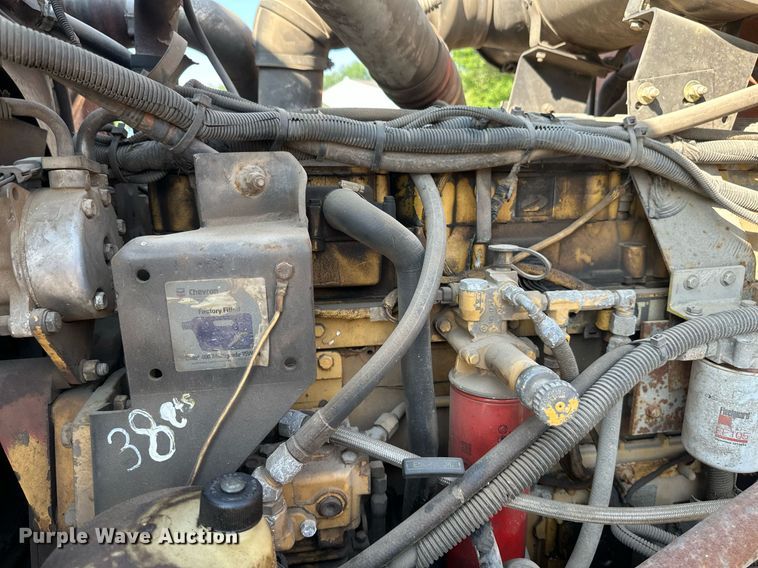 image for item EB2642 2004 Peterbilt 357 dump truck