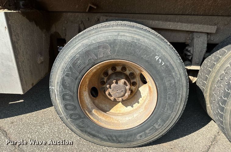 image for item EB2642 2004 Peterbilt 357 dump truck