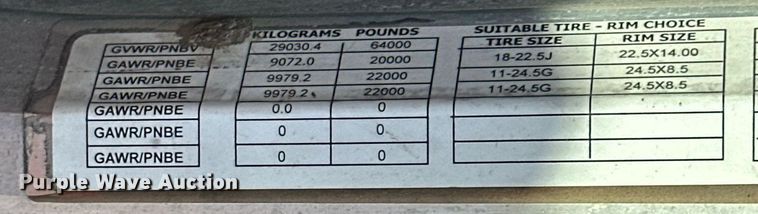 image for item EB2642 2004 Peterbilt 357 dump truck