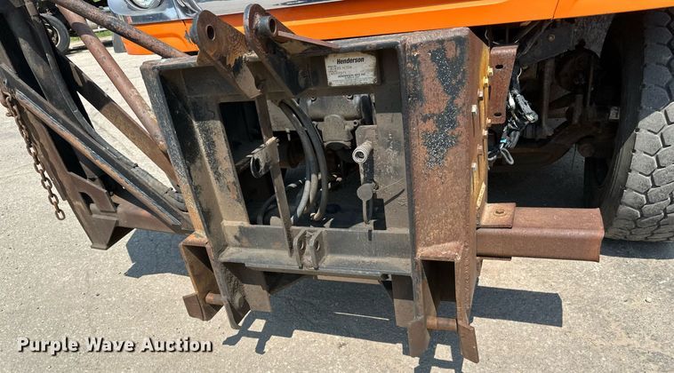 image for item EB2643 2008 International  7600 dump truck