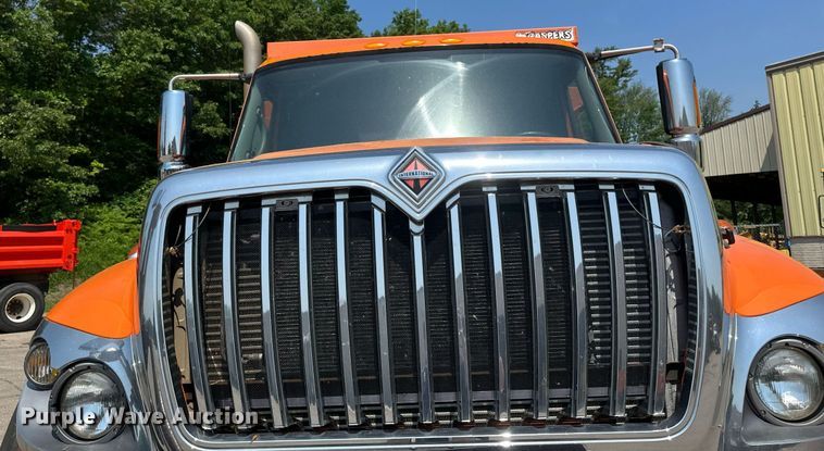 image for item EB2643 2008 International  7600 dump truck