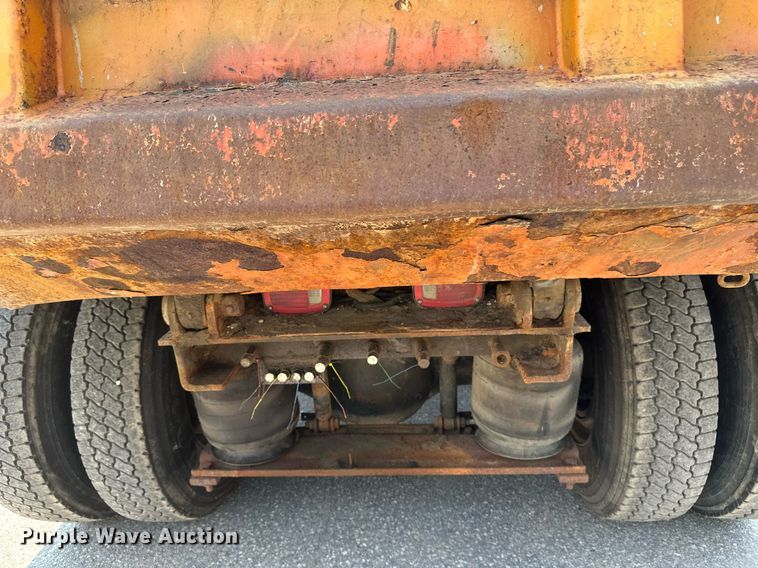 image for item EB2643 2008 International  7600 dump truck