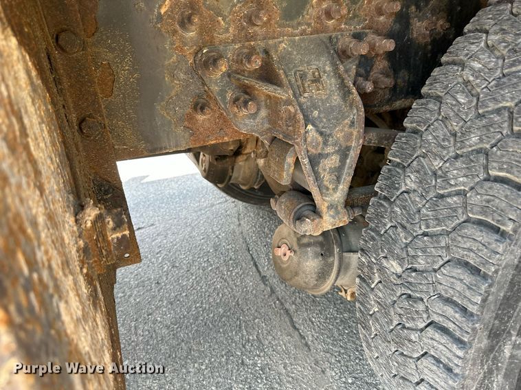 image for item EB2643 2008 International  7600 dump truck