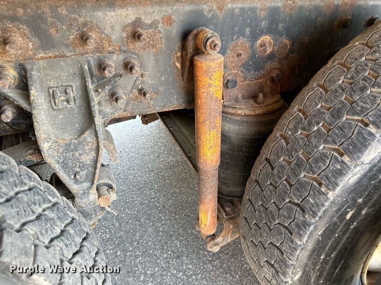 image for item EB2643 2008 International  7600 dump truck