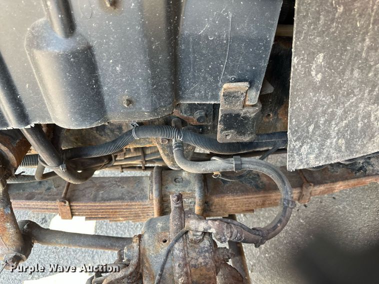 image for item EB2643 2008 International  7600 dump truck