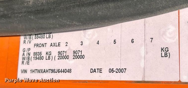 image for item EB2643 2008 International  7600 dump truck