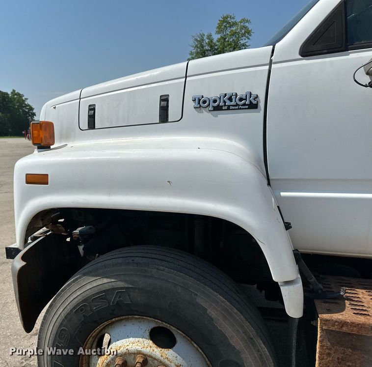 image for item EB2644 1996 GMC TopKick digger derrick truck