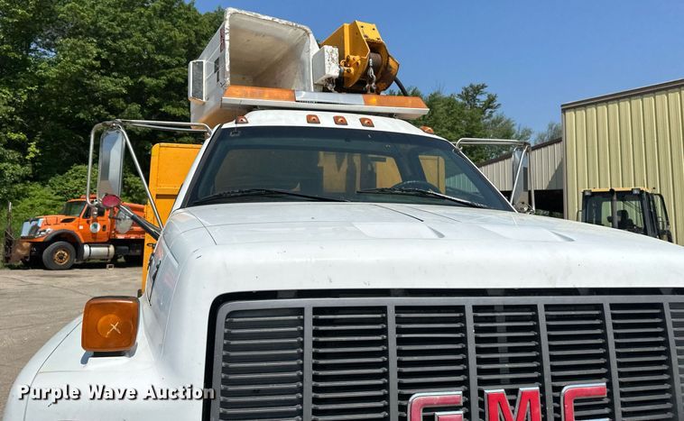 image for item EB2644 1996 GMC TopKick digger derrick truck