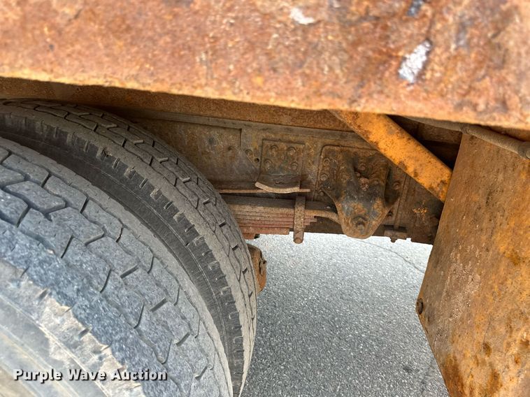 image for item EB2644 1996 GMC TopKick digger derrick truck