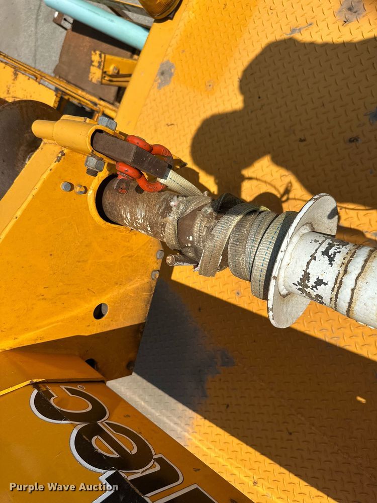 image for item EB2644 1996 GMC TopKick digger derrick truck