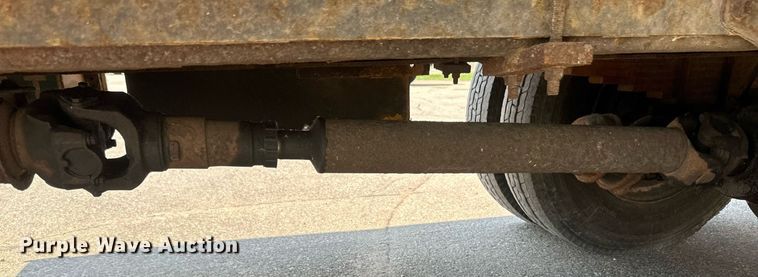 image for item EB2644 1996 GMC TopKick digger derrick truck