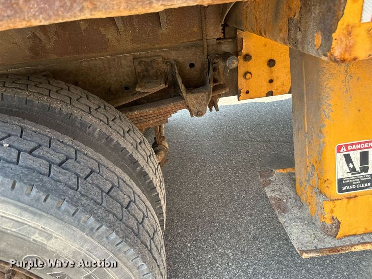 image for item EB2644 1996 GMC TopKick digger derrick truck