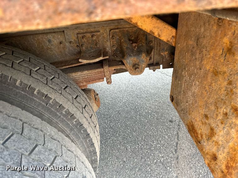 image for item EB2644 1996 GMC TopKick digger derrick truck