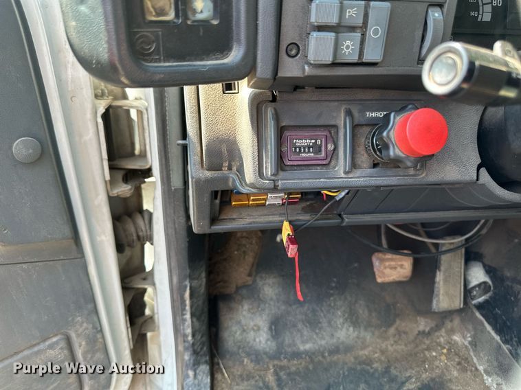 image for item EB2644 1996 GMC TopKick digger derrick truck