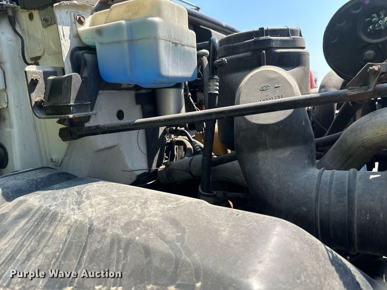 image for item EB2644 1996 GMC TopKick digger derrick truck