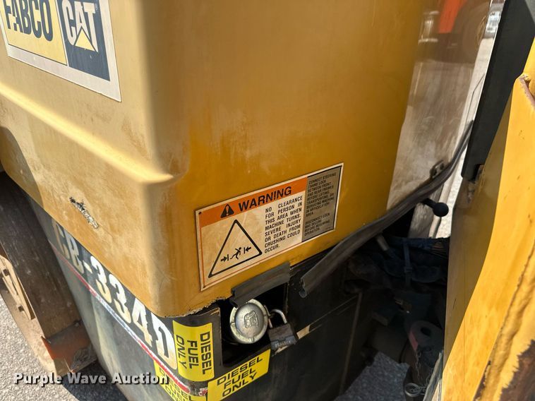 image for item EB2645 2000 Caterpillar CB334D double drum roller