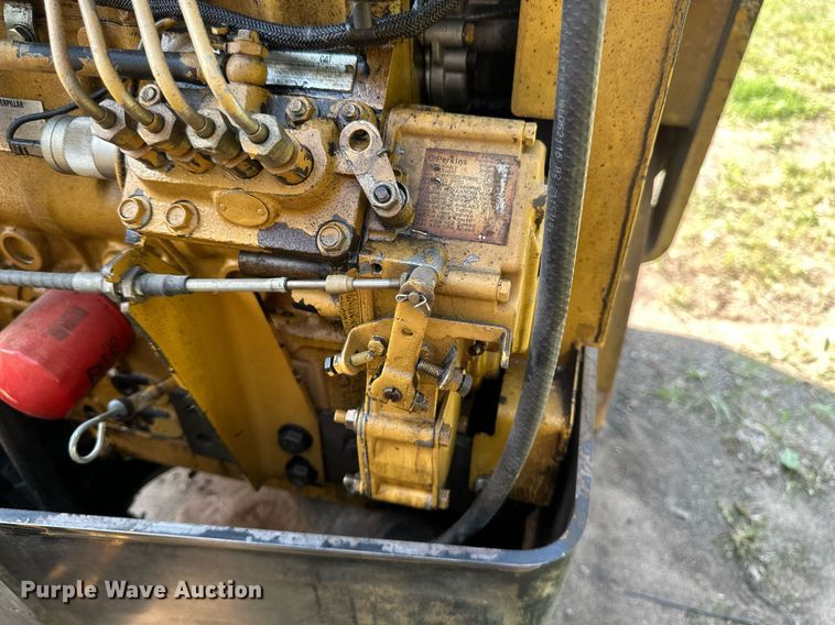 image for item EB2645 2000 Caterpillar CB334D double drum roller