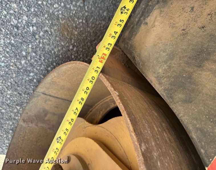 image for item EB2645 2000 Caterpillar CB334D double drum roller