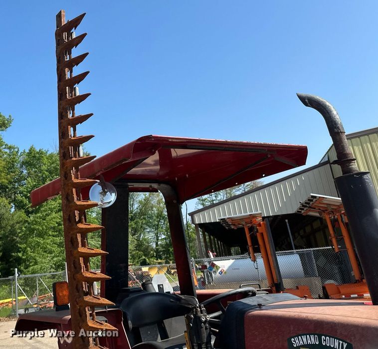 image for item EB2646 2001 Case C60 tractor