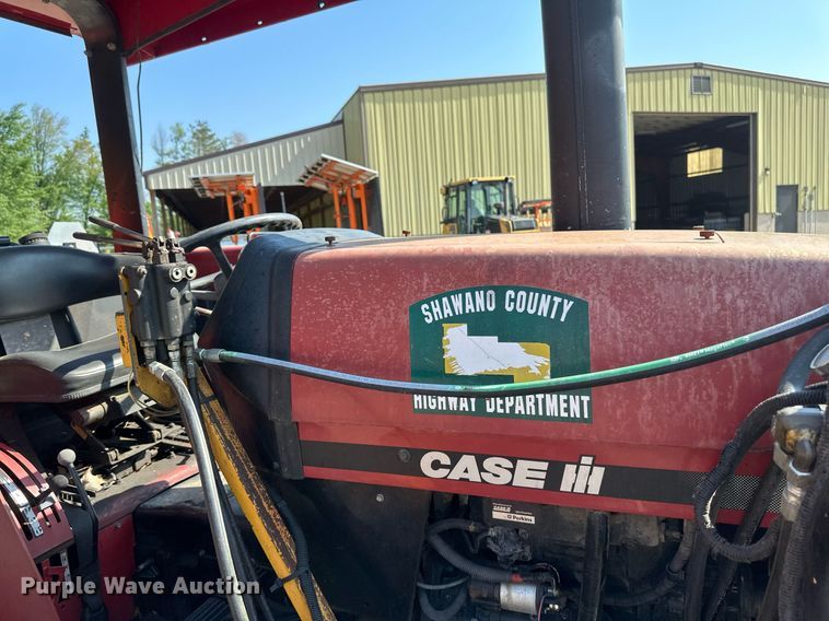 image for item EB2646 2001 Case C60 tractor