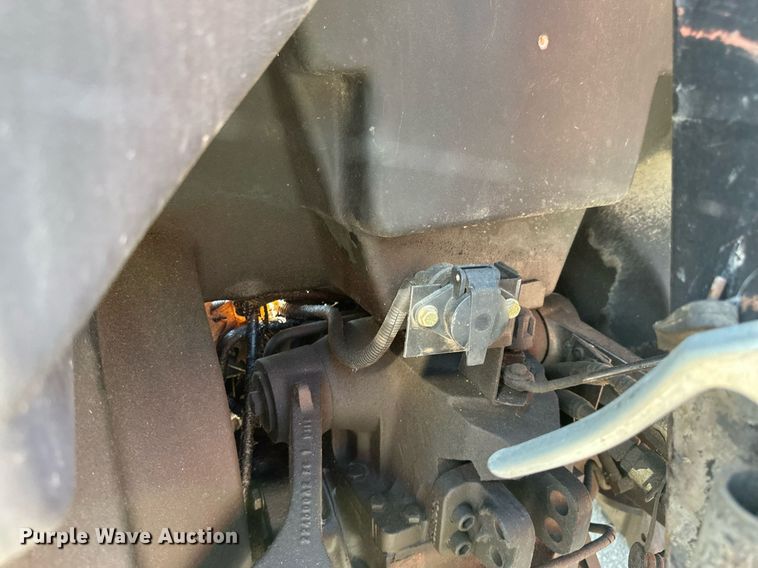 image for item EB2646 2001 Case C60 tractor