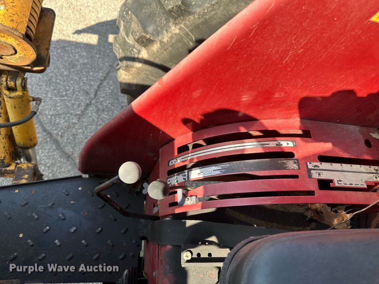 image for item EB2646 2001 Case C60 tractor