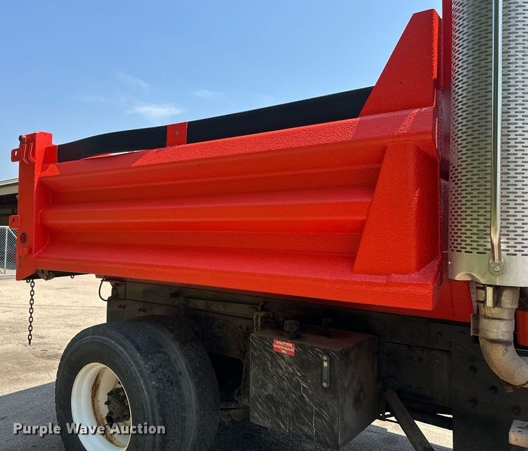 image for item EB2647 2007 Sterling  MBE 900 dump truck