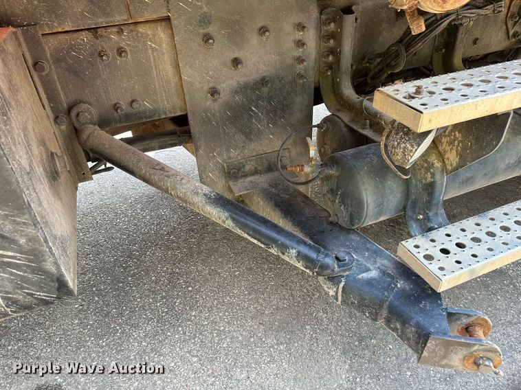 image for item EB2647 2007 Sterling  MBE 900 dump truck