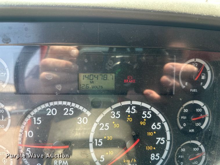 image for item EB2647 2007 Sterling  MBE 900 dump truck