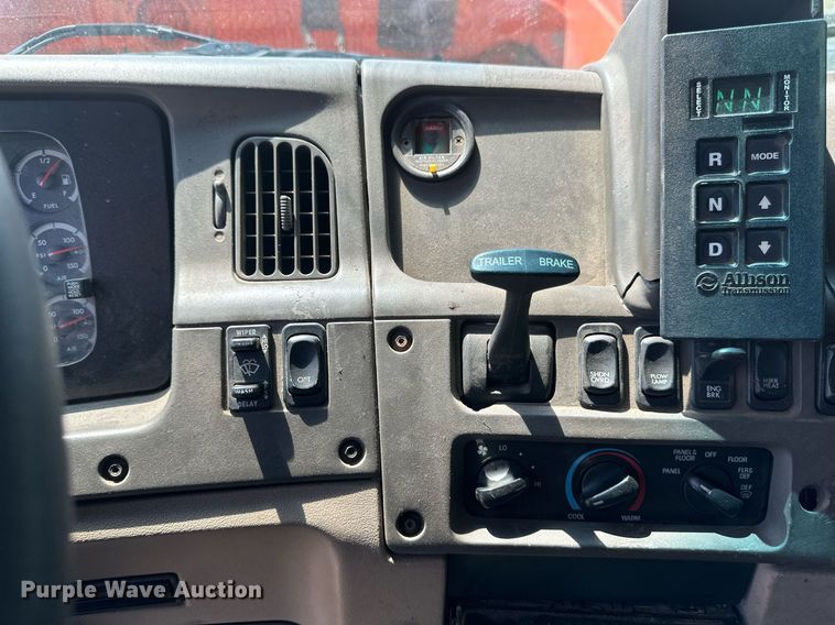 image for item EB2647 2007 Sterling  MBE 900 dump truck