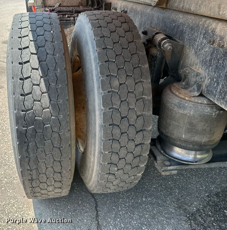 image for item EB2647 2007 Sterling  MBE 900 dump truck