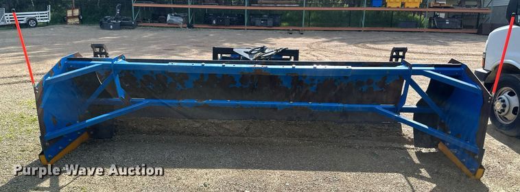 image for item EB2656 Kage wheel loader snow pusher