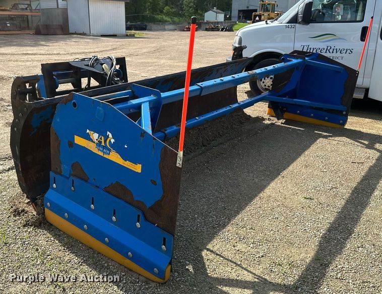 image for item EB2656 Kage wheel loader snow pusher