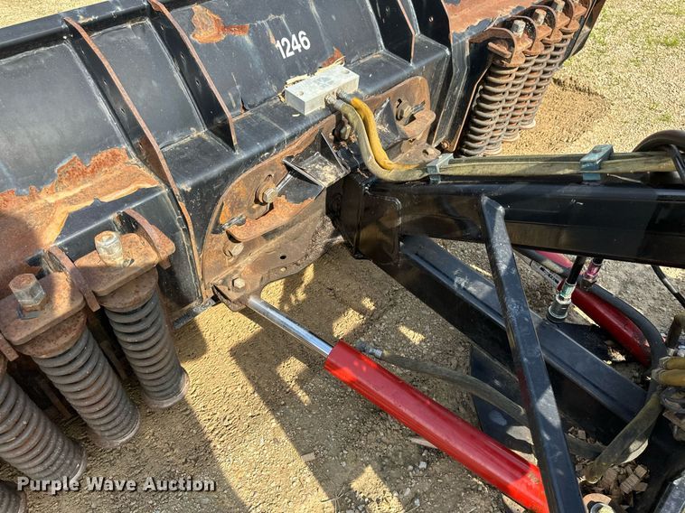 image for item EB2656 Kage wheel loader snow pusher