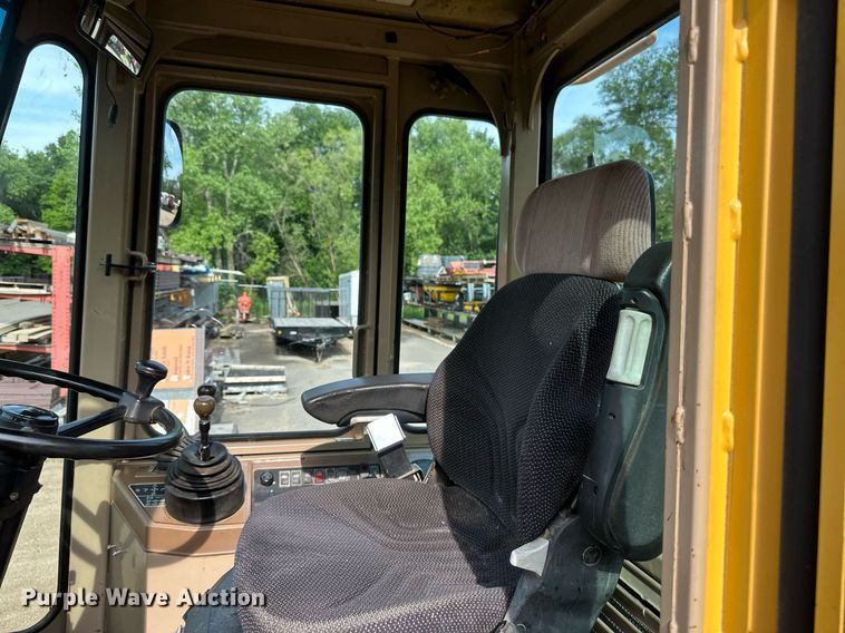 image for item EB2657 John Deere 544G wheel loader