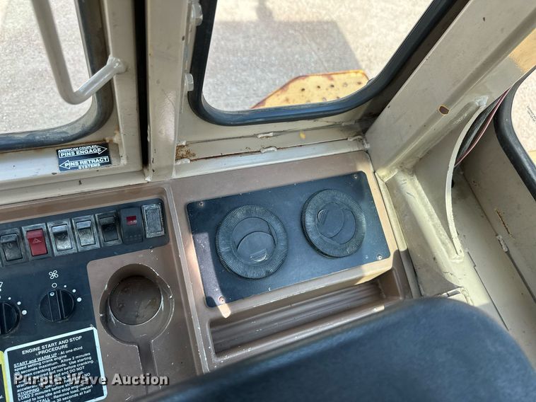 image for item EB2657 John Deere 544G wheel loader