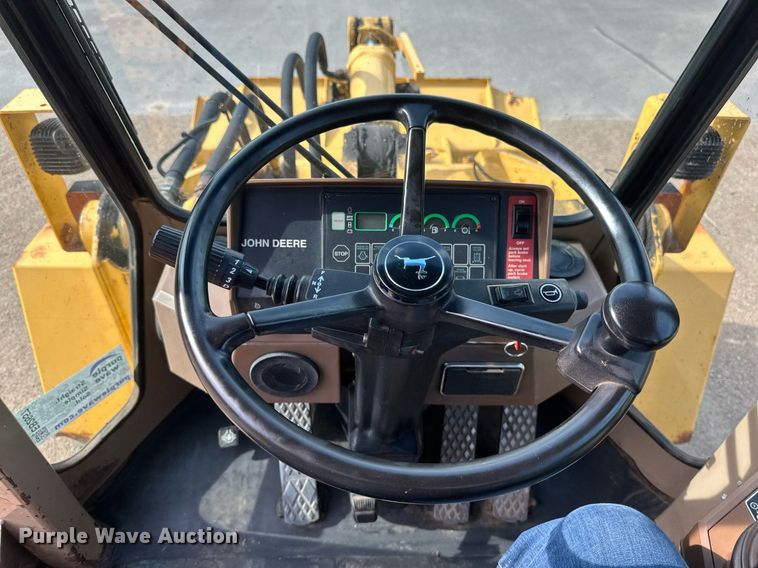 image for item EB2657 John Deere 544G wheel loader