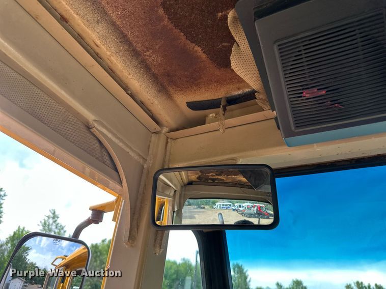 image for item EB2657 John Deere 544G wheel loader