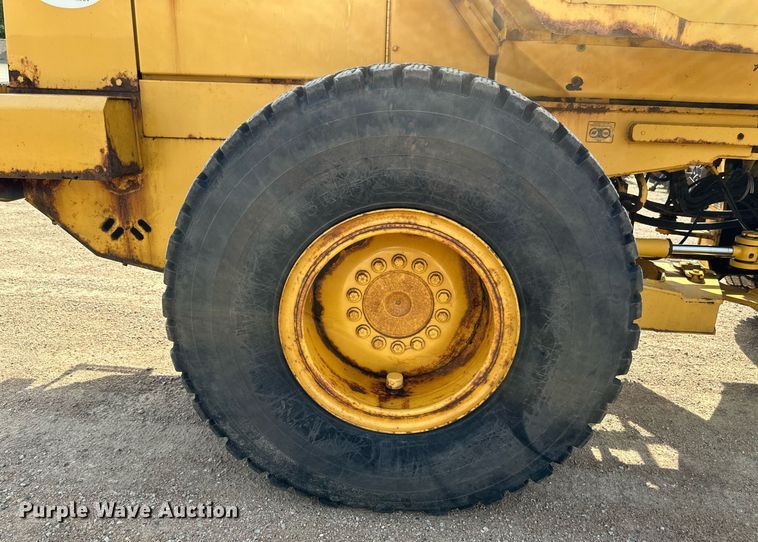 image for item EB2657 John Deere 544G wheel loader