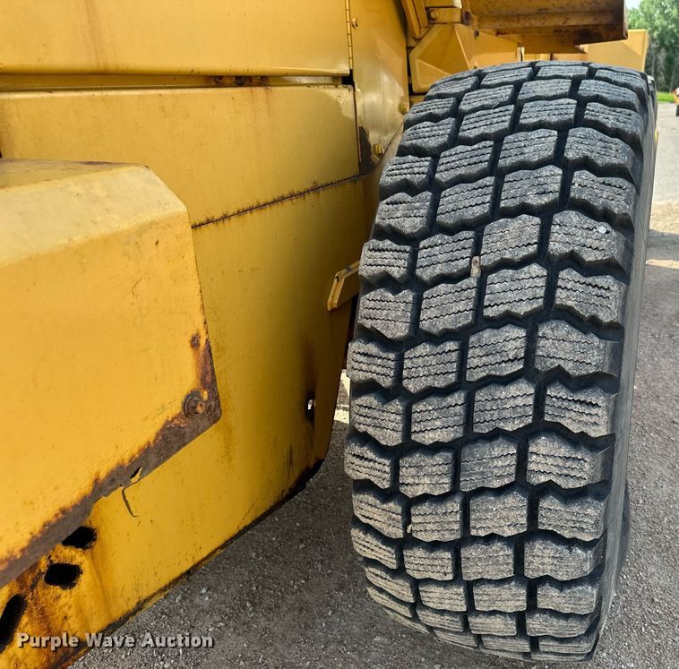 image for item EB2657 John Deere 544G wheel loader