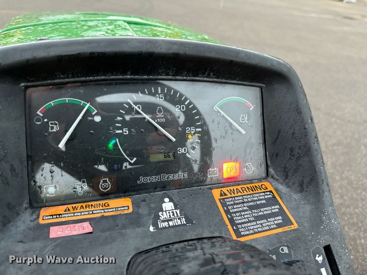 image for item EB2661 2006 John Deere 4200 HFWD tractor