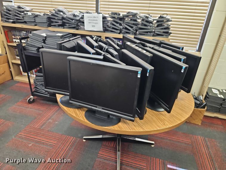 image for item EB8153 Approximately 241 computer monitors