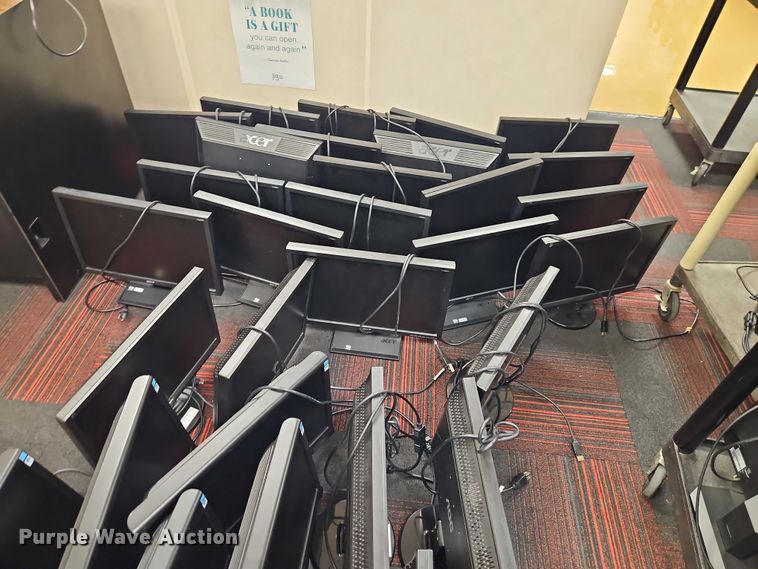 image for item EB8153 Approximately 241 computer monitors