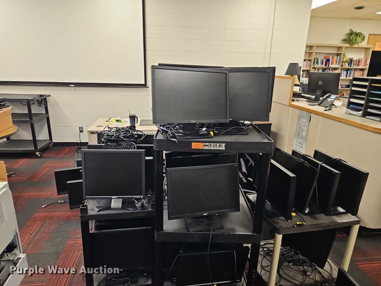 image for item EB8153 Approximately 241 computer monitors