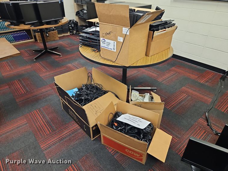 image for item EB8156 Electronics 