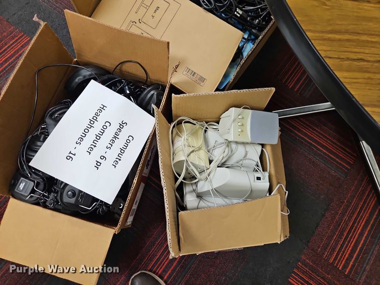 image for item EB8156 Electronics 